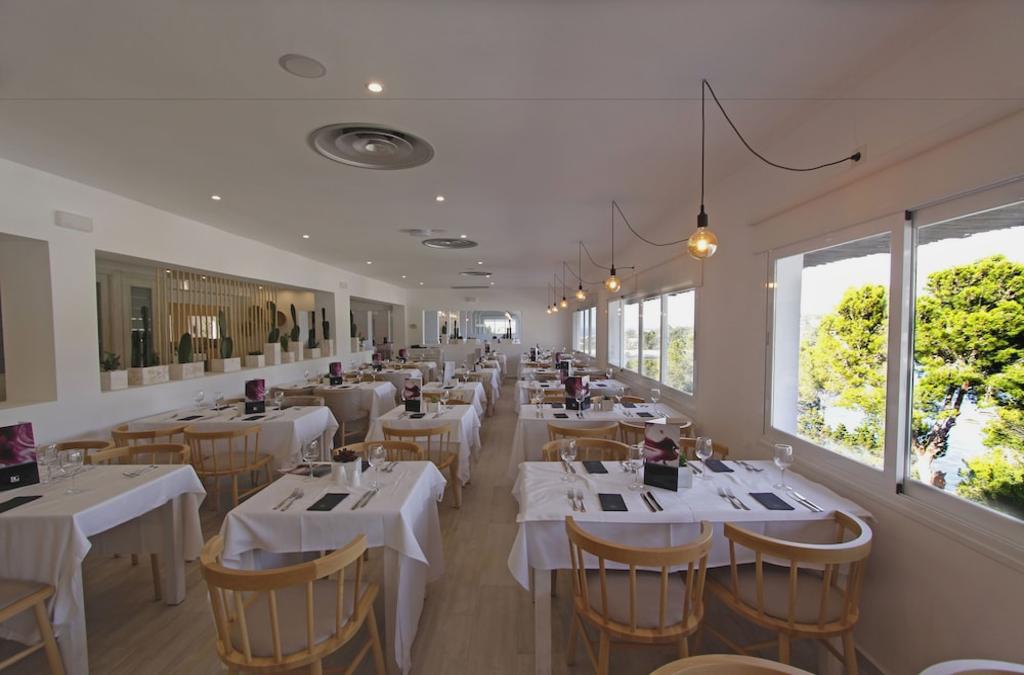 BG Hotel Portinatx Beach Club