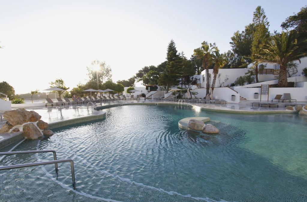 BG Hotel Portinatx Beach Club