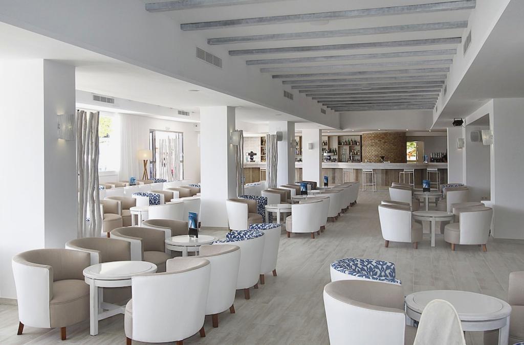 BG Hotel Portinatx Beach Club