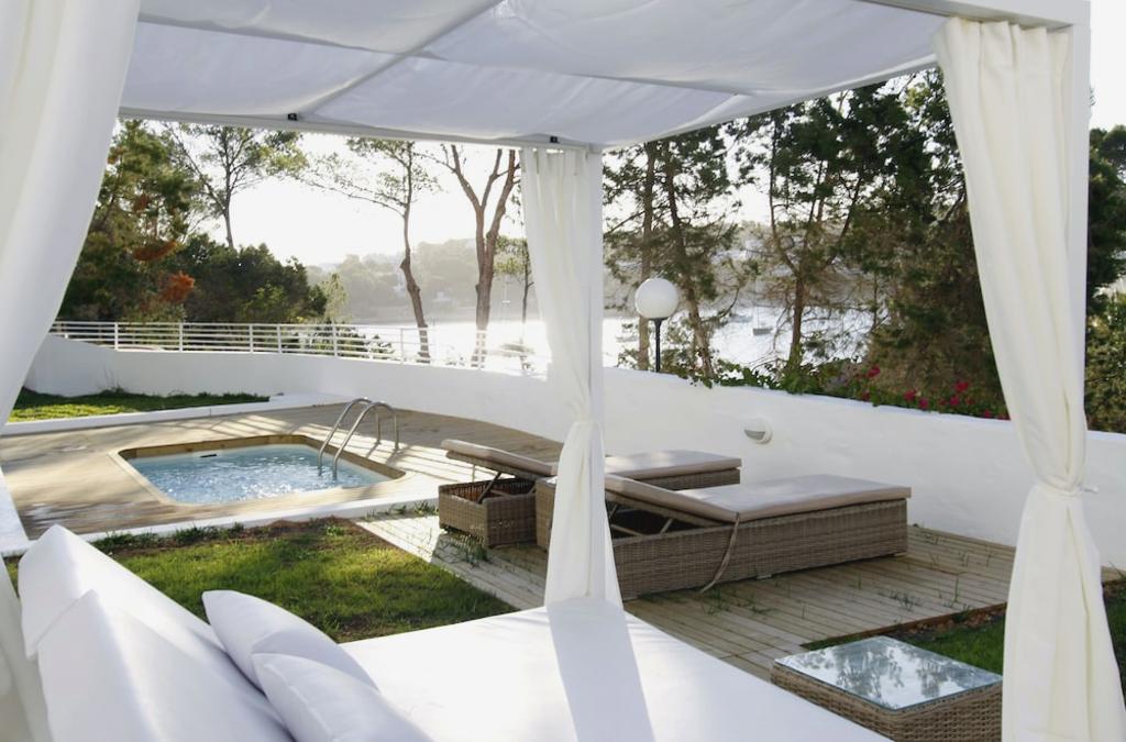 BG Hotel Portinatx Beach Club