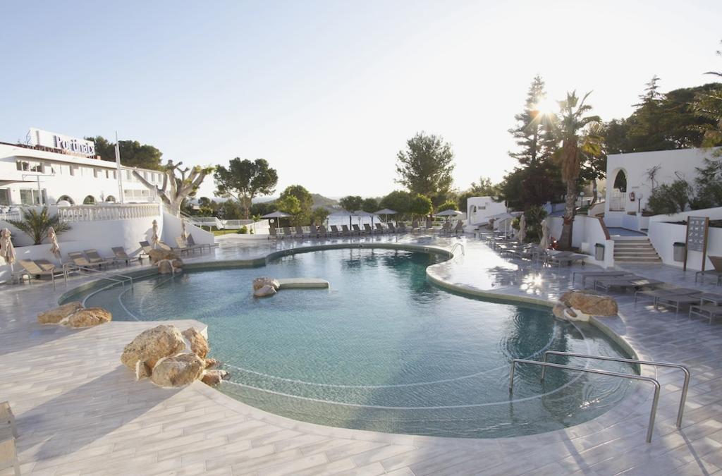 BG Hotel Portinatx Beach Club