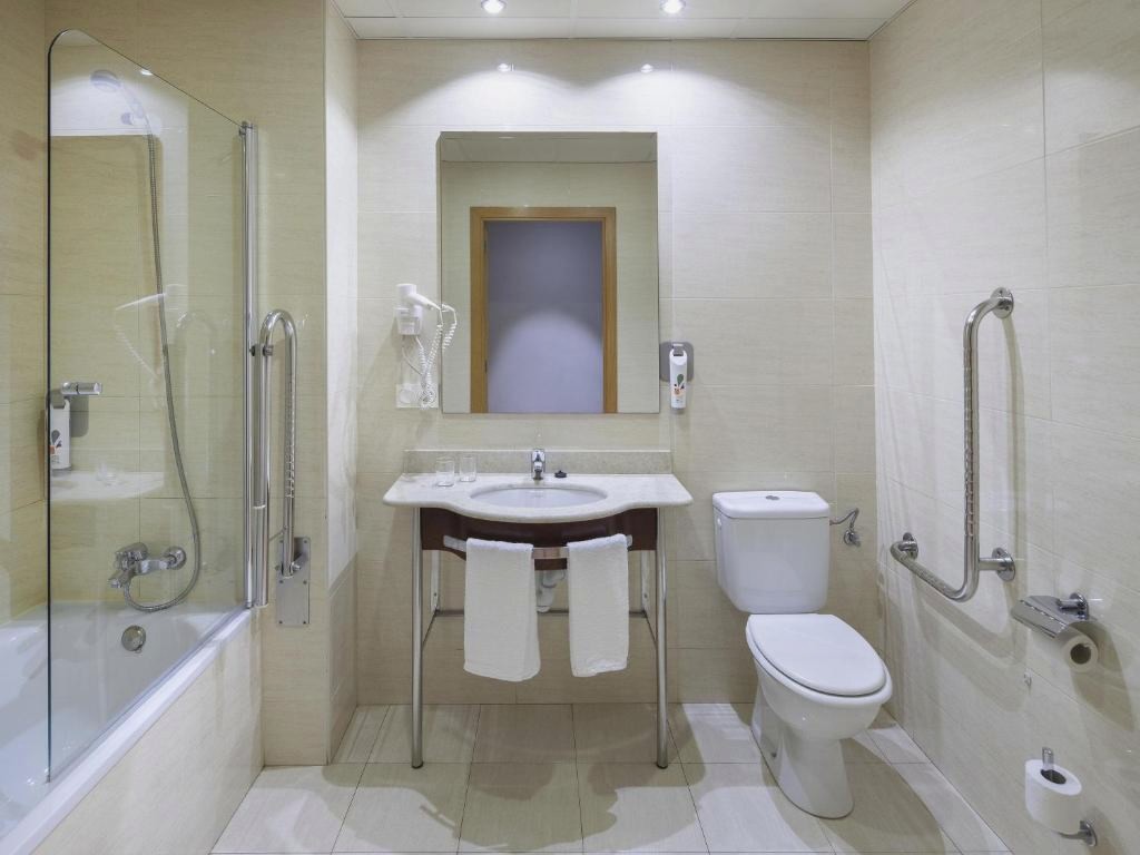 ibis Styles Pamplona Noain