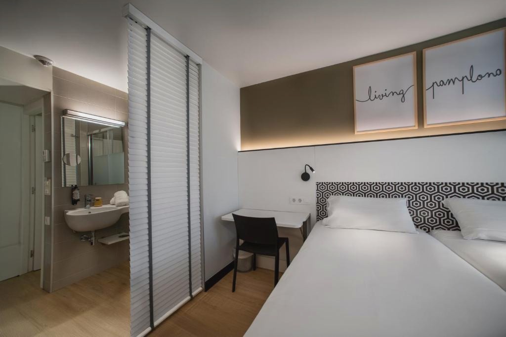 Hotel Bed4U Pamplona