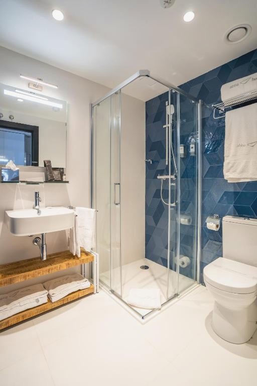 Discover the beauty of San Sebastian - abba Apartments Playa de Gros San Sebastián