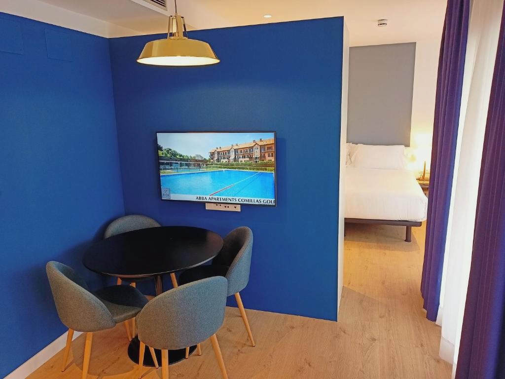 Discover the beauty of San Sebastian - abba Apartments Playa de Gros San Sebastián