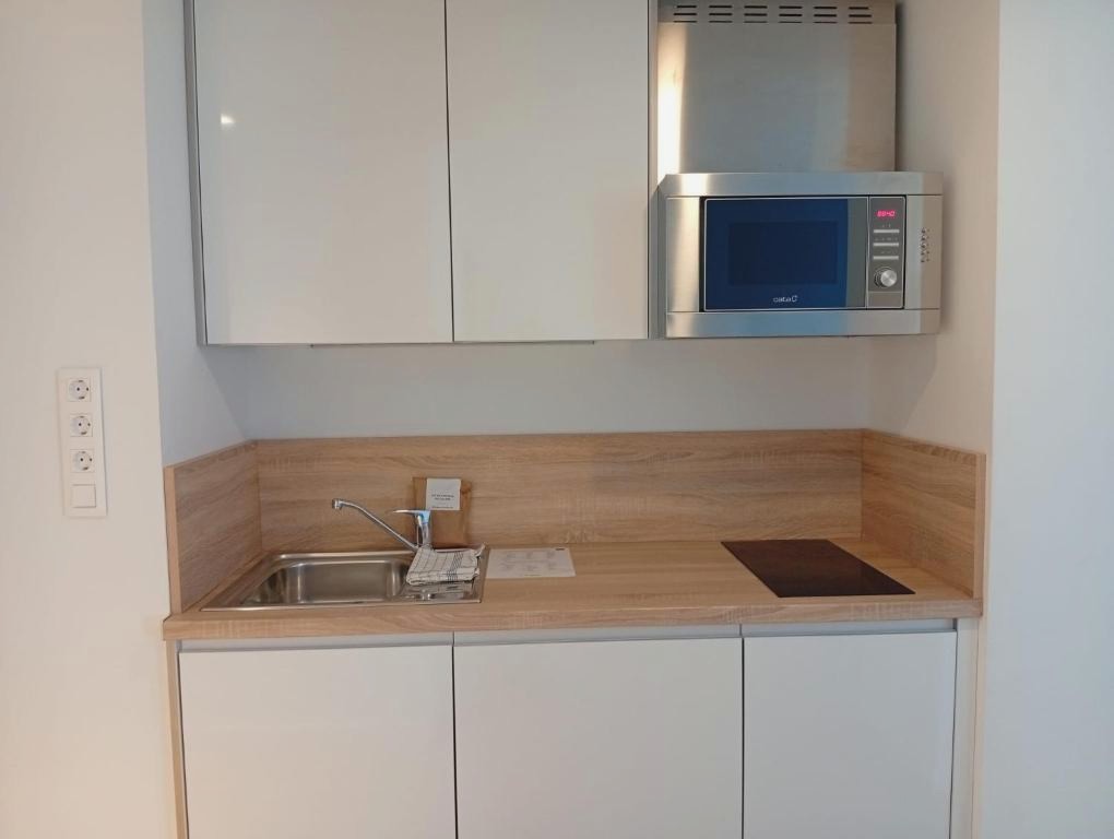 Discover the beauty of San Sebastian - abba Apartments Playa de Gros San Sebastián