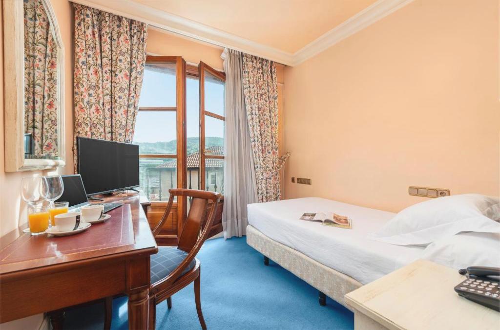 Hôtel Blu Sondika 3* - Pays Basque