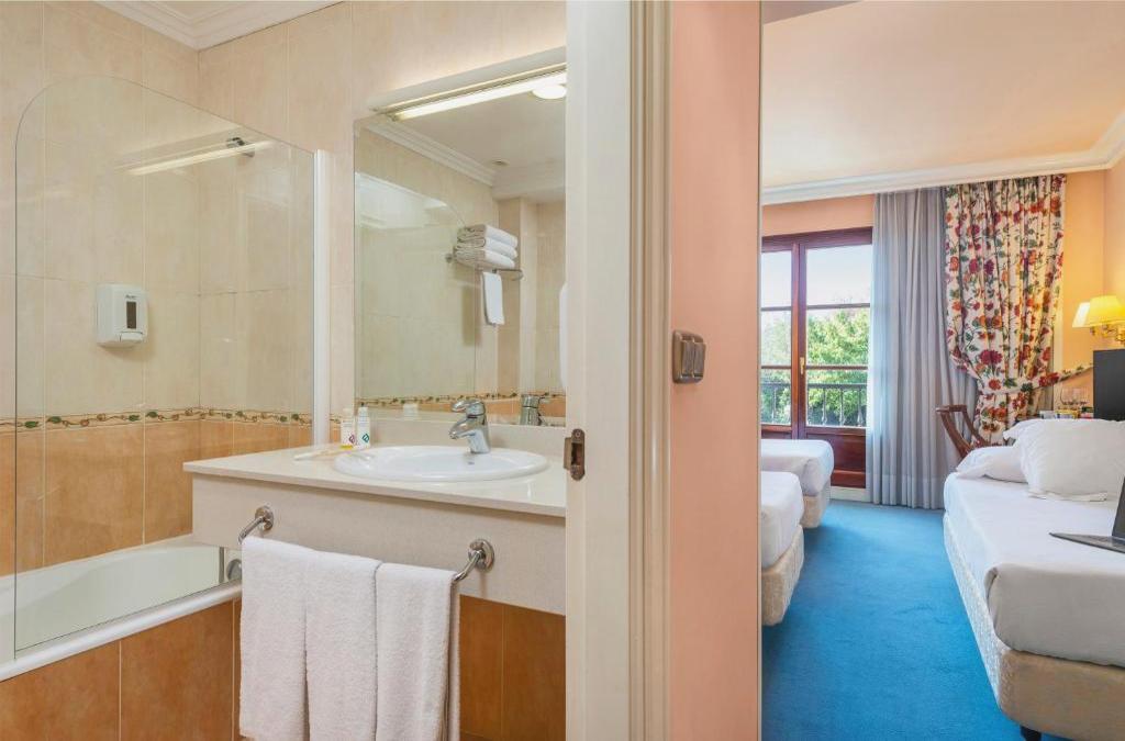 Hôtel Blu Sondika 3* - Pays Basque