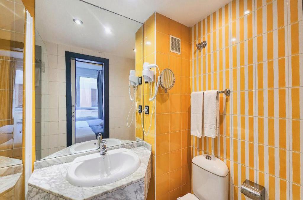 Stadt, Meer & Sidra: Entdecken Sie Gijón von einem gut gelegenen Hotel aus