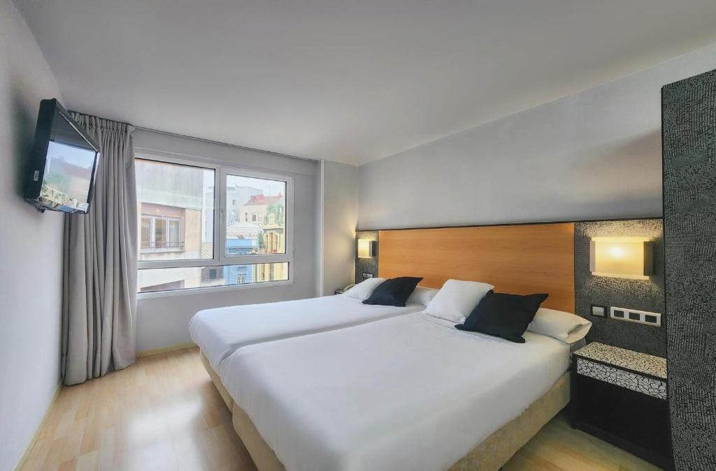Stadt, Meer & Sidra: Entdecken Sie Gijón von einem gut gelegenen Hotel aus - Hotel Faranda Pathos Gijón, Ascend Hotel Collection