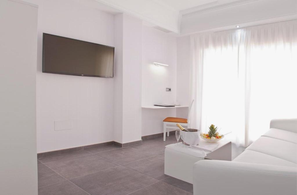 Vacances de la Toussaint en Espagne : cap sur La Manga pour une escapade 4* - Hotel Los Delfines