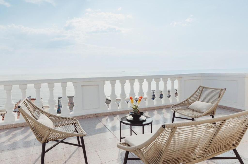 Vacances de la Toussaint en Espagne : cap sur La Manga pour une escapade 4* - Hotel Los Delfines