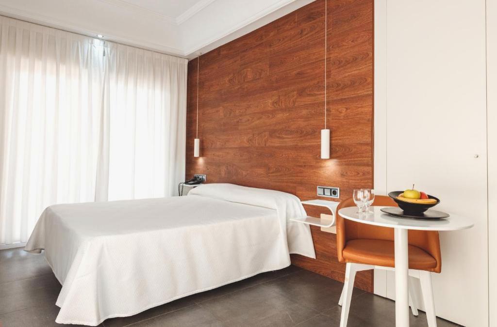 Vacances de la Toussaint en Espagne : cap sur La Manga pour une escapade 4* - Hotel Los Delfines