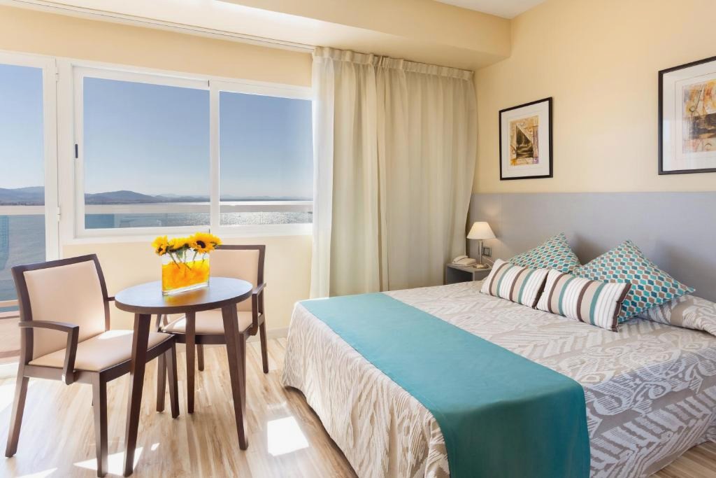 Hotel Izán Cavanna