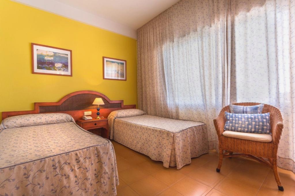 Hotel Izán Cavanna