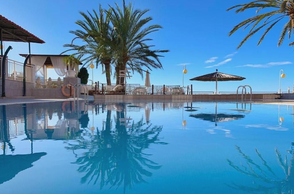 Vacances d'automne à Murcie, sur la Costa Cálida - Ramada Resort by Wyndham Puerto de Mazarron