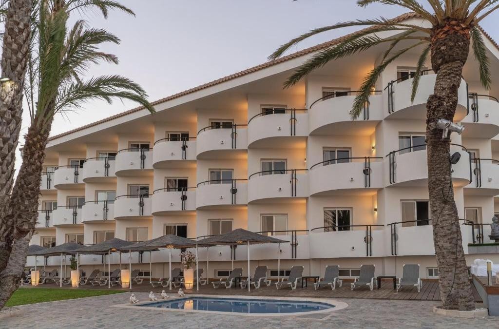 Vacances d'automne à Murcie, sur la Costa Cálida - Ramada Resort by Wyndham Puerto de Mazarron