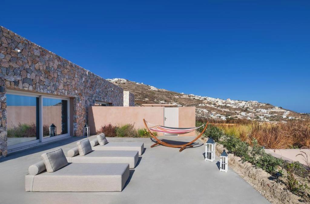 Felicity Cave Suites