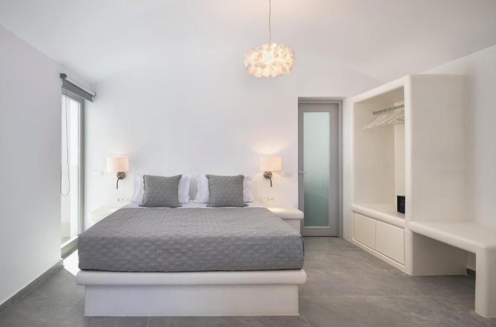 Felicity Cave Suites