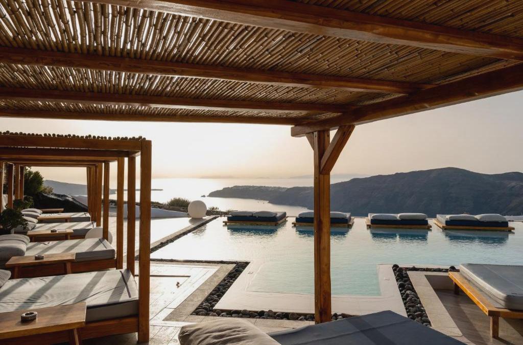 Amaze Suites