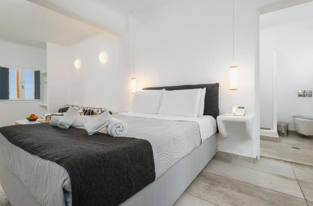 Amaze Suites
