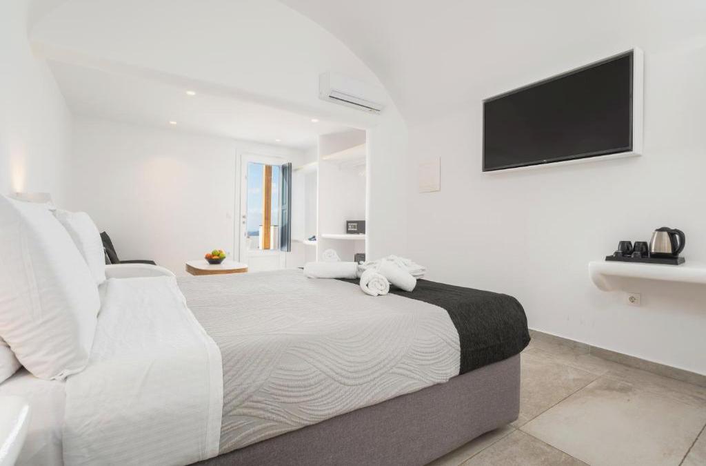 Amaze Suites