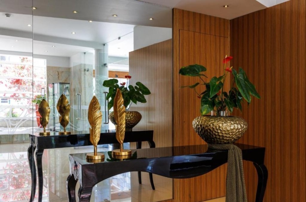 Hotel As Americas