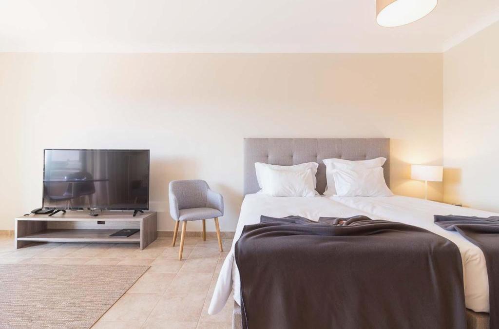 Goldener Herbst an der Algarve: Sonne, Meer und Ruhe - Pestana Gramacho Residences