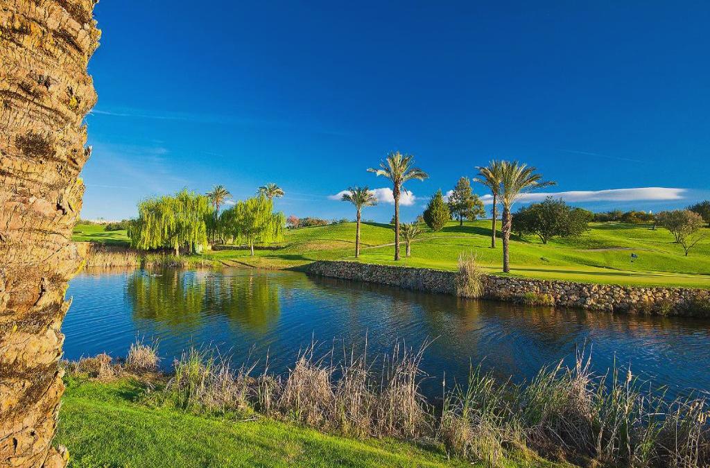 Goldener Herbst an der Algarve: Sonne, Meer und Ruhe - Pestana Gramacho Residences