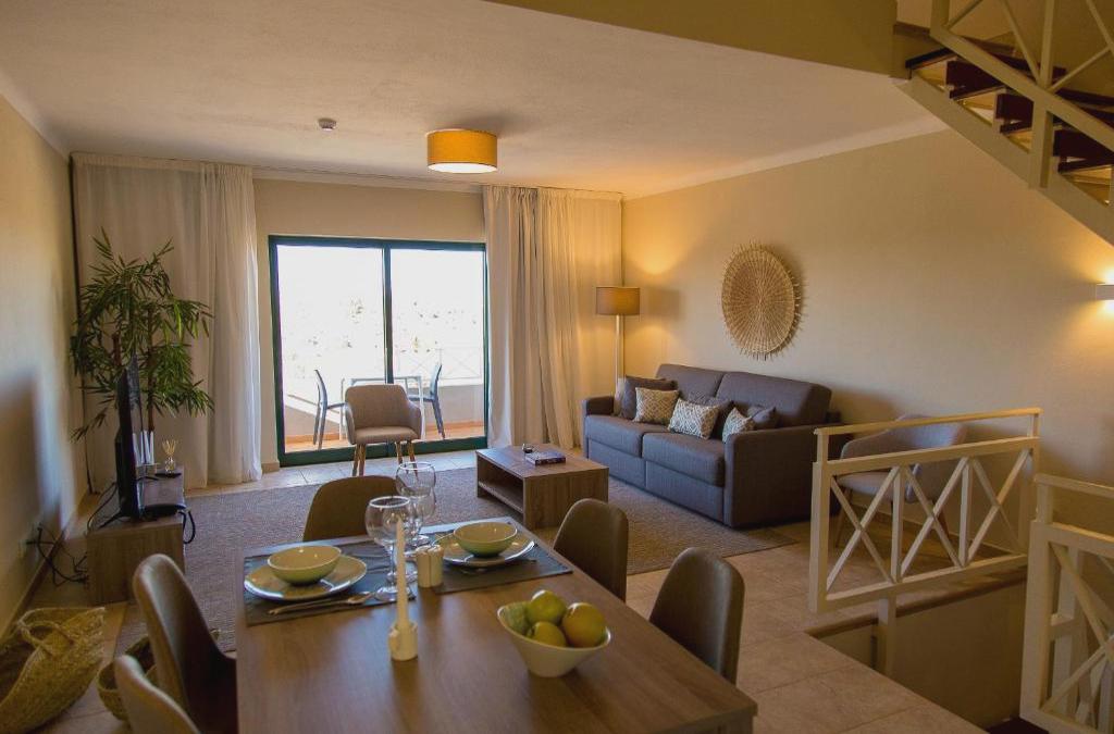 Goldener Herbst an der Algarve: Sonne, Meer und Ruhe - Pestana Gramacho Residences