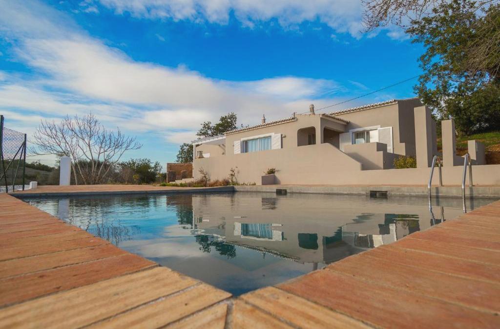 Goldener Herbst an der Algarve: Sonne, Meer und Ruhe - Pestana Gramacho Residences