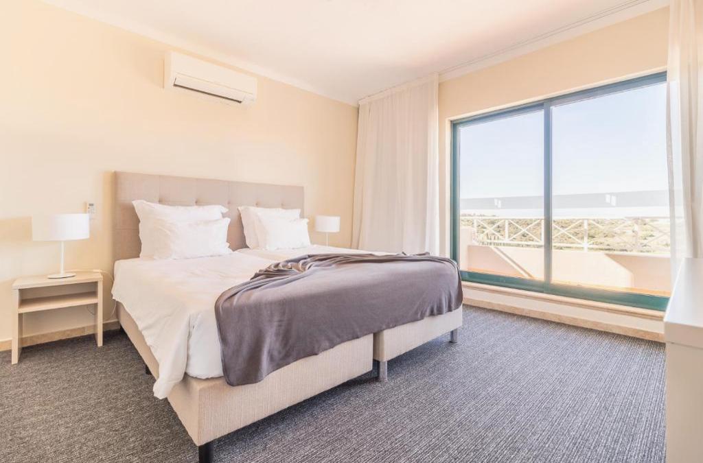 Goldener Herbst an der Algarve: Sonne, Meer und Ruhe - Pestana Gramacho Residences