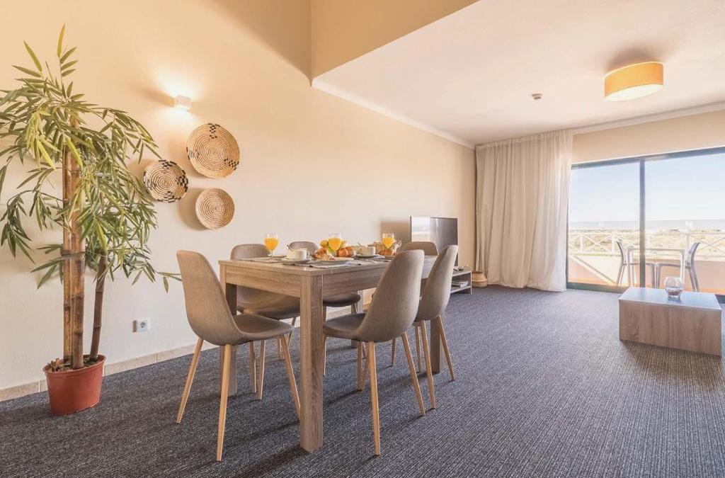 Goldener Herbst an der Algarve: Sonne, Meer und Ruhe - Pestana Gramacho Residences