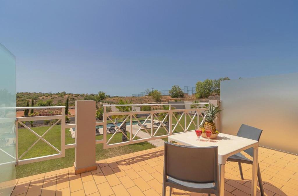 Goldener Herbst an der Algarve: Sonne, Meer und Ruhe - Pestana Gramacho Residences