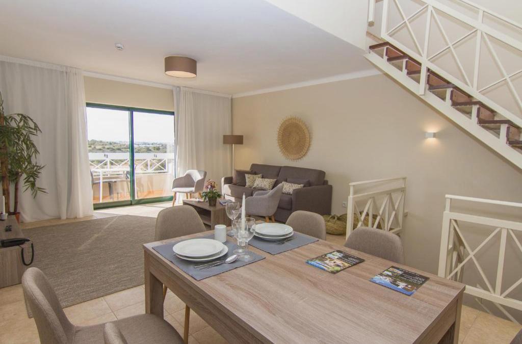 Goldener Herbst an der Algarve: Sonne, Meer und Ruhe - Pestana Gramacho Residences