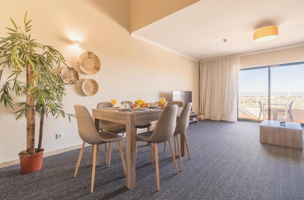 Goldener Herbst an der Algarve: Sonne, Meer und Ruhe - Pestana Gramacho Residences