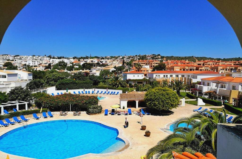 Bargain Price for Hotel Luz Bay 4* in Algarve - 40% Discounts for Kids! - Luz Bay Club Beach & Sun Hotel