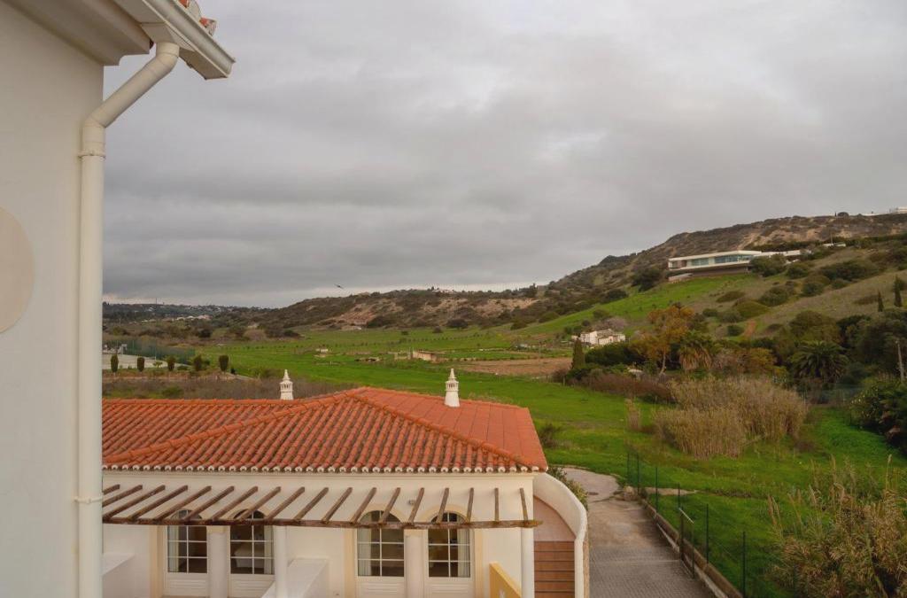 Bargain Price for Hotel Luz Bay 4* in Algarve - 40% Discounts for Kids! - Luz Bay Club Beach & Sun Hotel