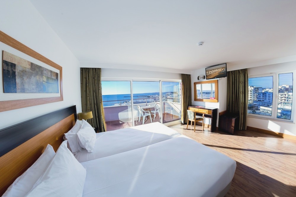 Hotel Quarteira Sol 4* in Algarve - 50% discount for kids! - Quarteira Sol