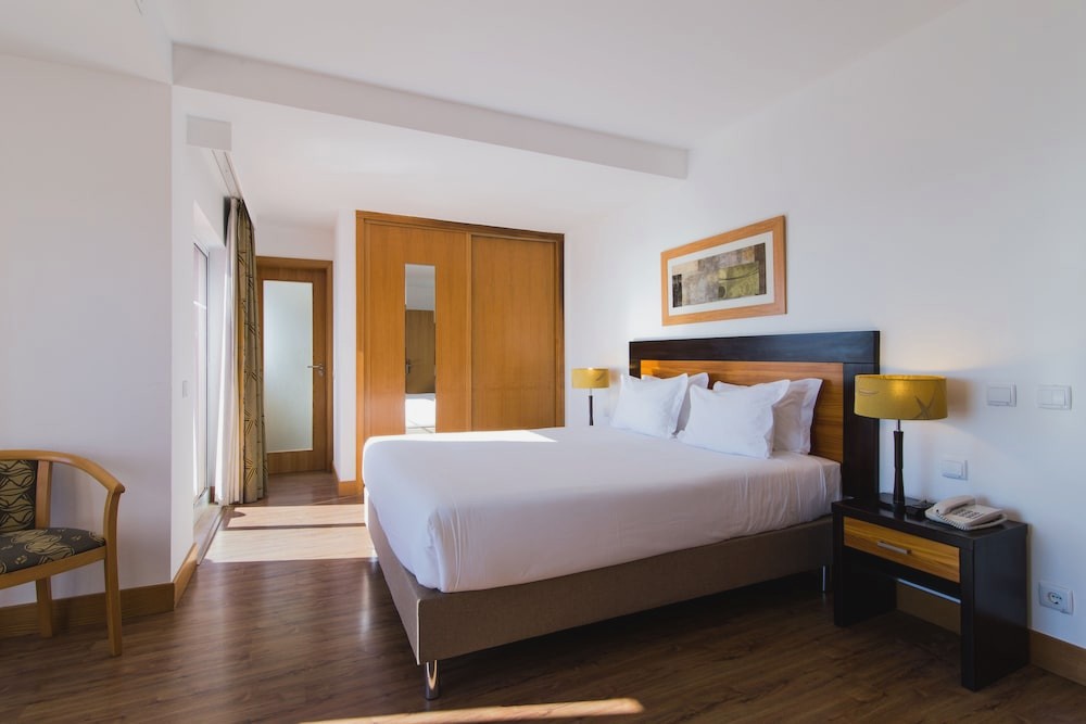 Hotel Quarteira Sol 4* in Algarve - 50% discount for kids!