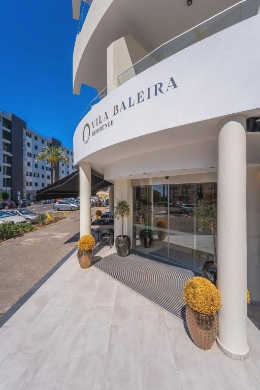 Vila Baleira Residence
