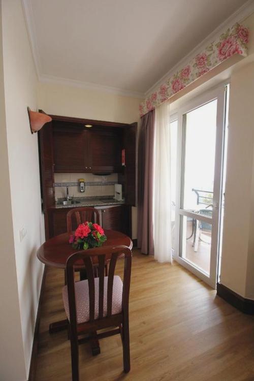 Suite Hotel Jardins d'Ajuda