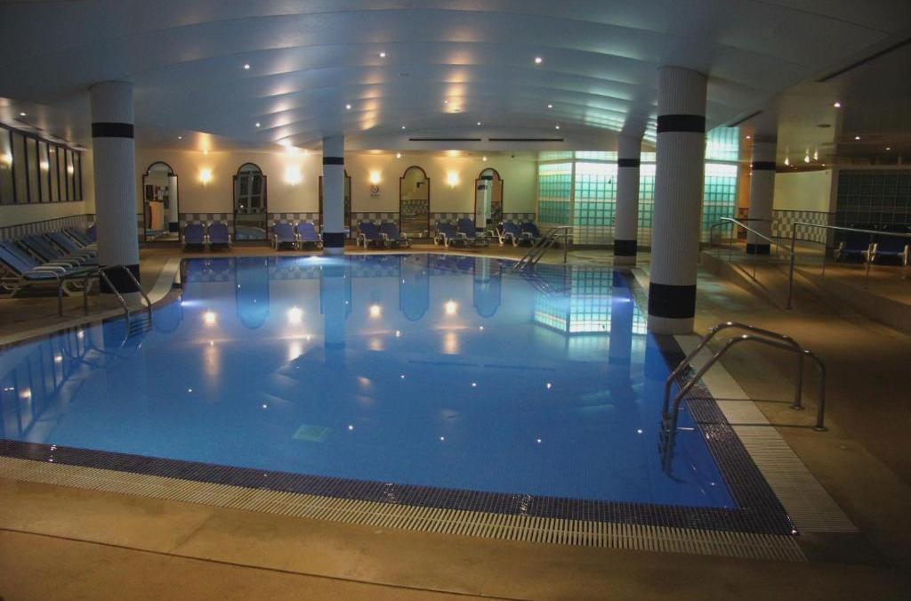 Suite Hotel Jardins d'Ajuda