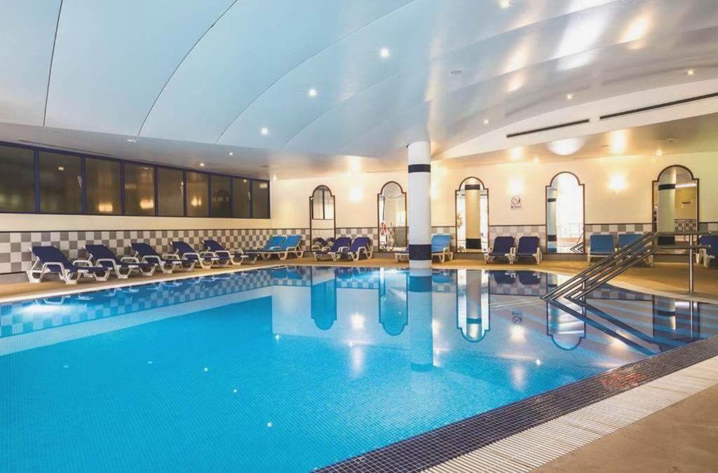 Suite Hotel Jardins d'Ajuda