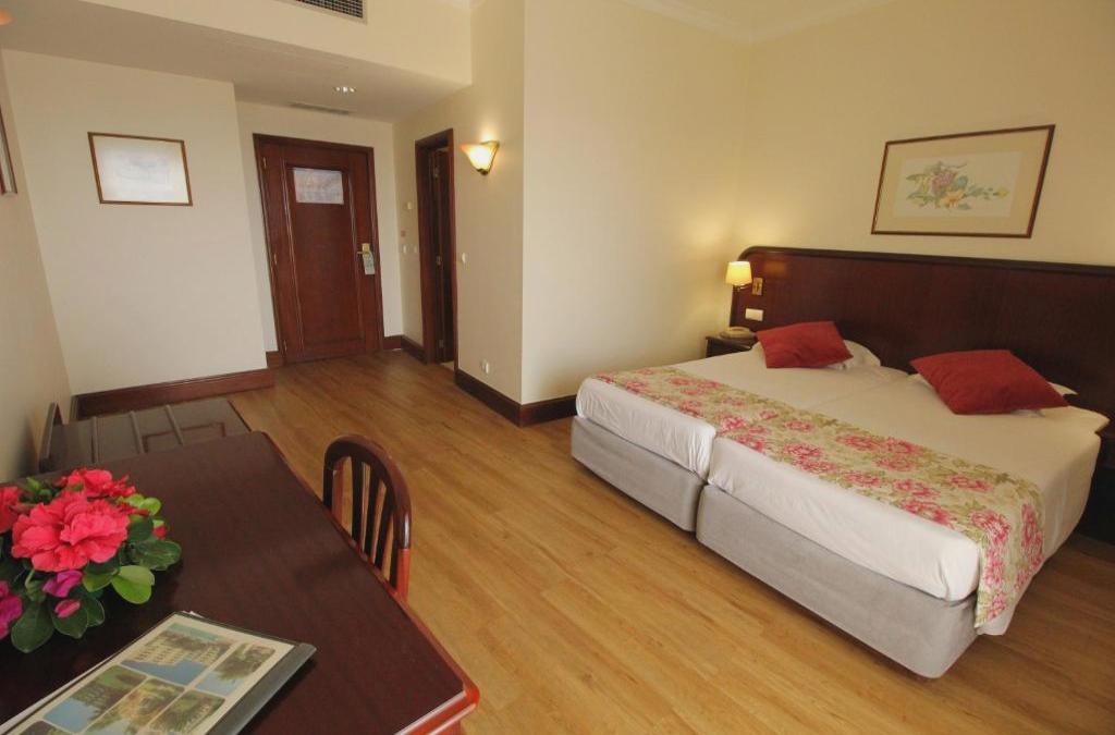 Suite Hotel Jardins d'Ajuda