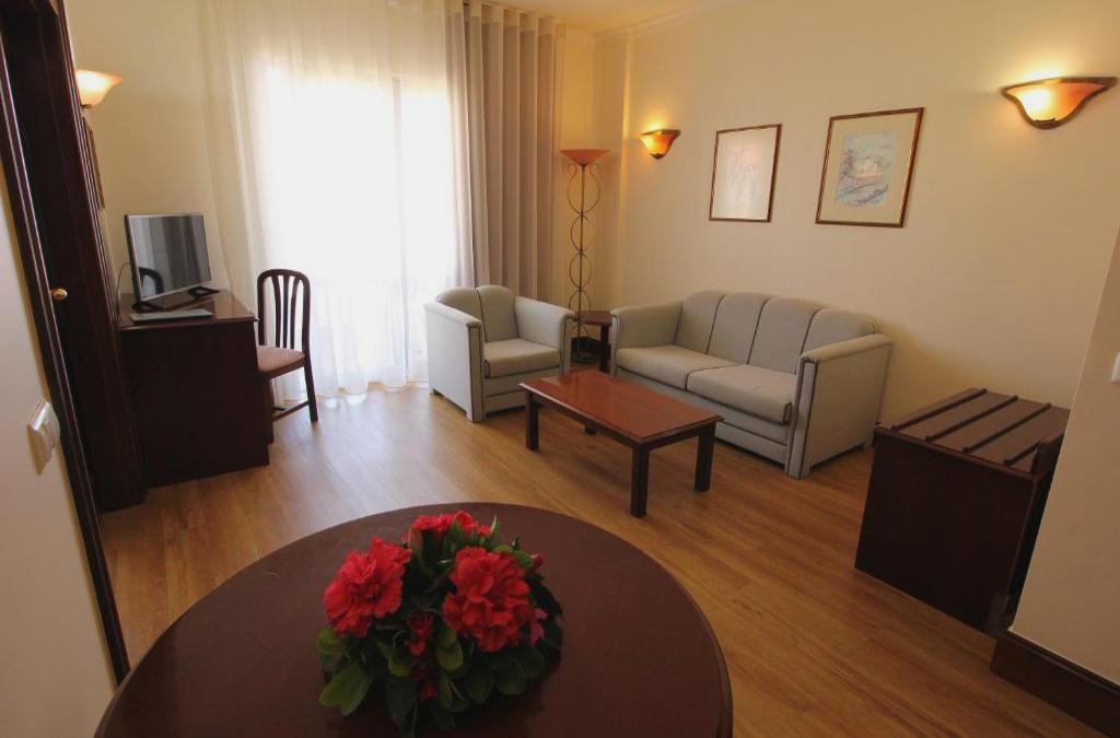 Suite Hotel Jardins d'Ajuda
