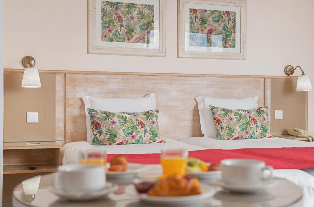 Dorisol Buganvilia Studio Hotel