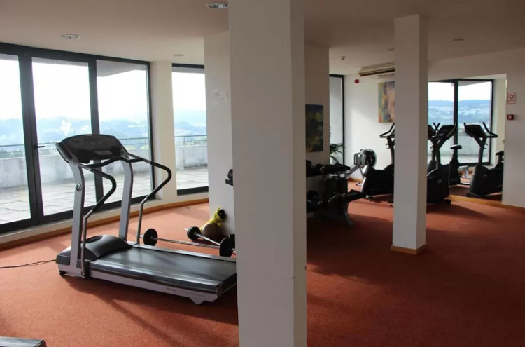 Porto Getaway with a Cruise and Winery Visit - Paredes Apartamento