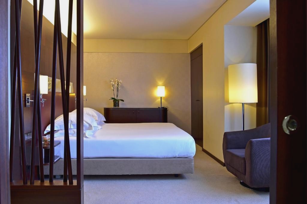 Porto Palácio Hotel by The Editory