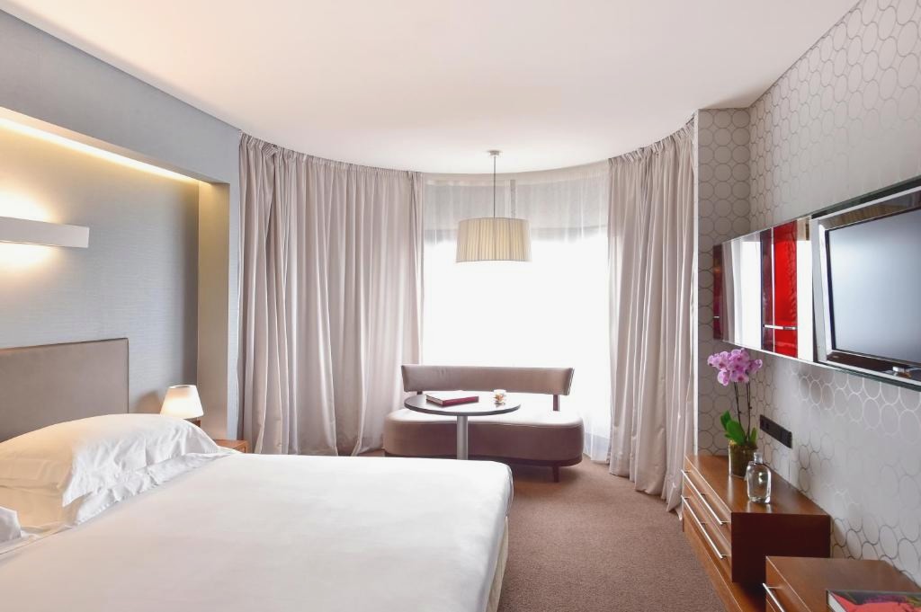 Porto Palácio Hotel by The Editory